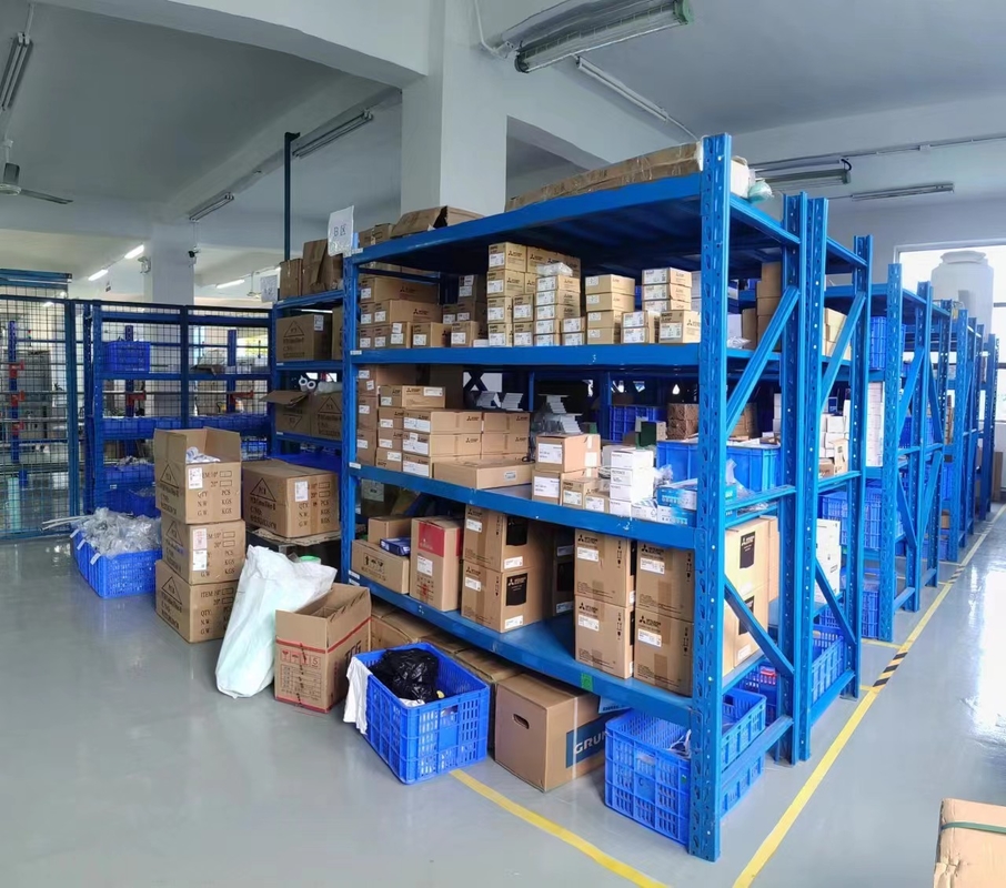 PCBA batch type spray wash deflux machine with 3 spray manifolds 2 layers PCBA basket 1wash cabinet