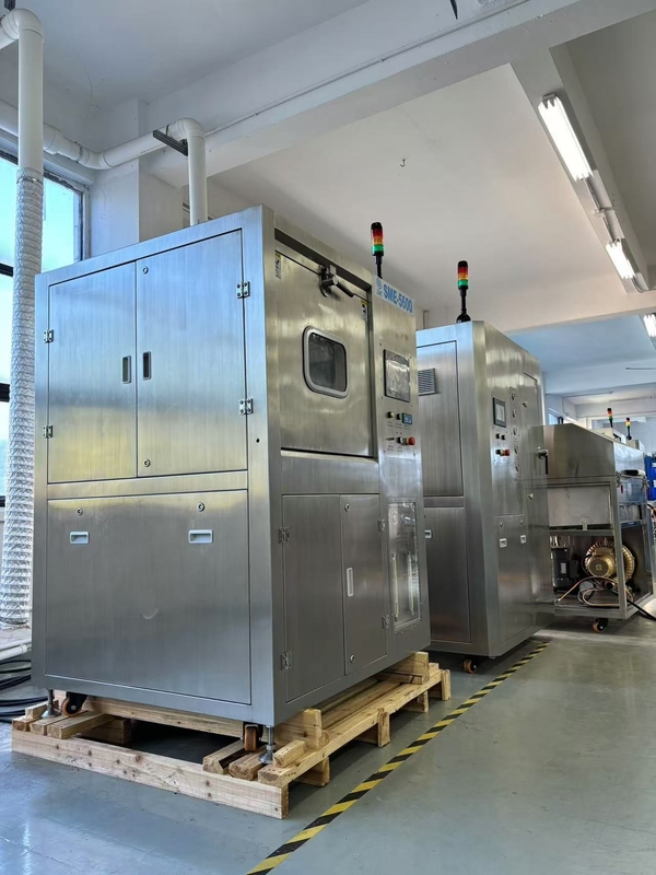 PCBA batch type spray wash deflux machine with 3 spray manifolds 2 layers PCBA basket 1wash cabinet