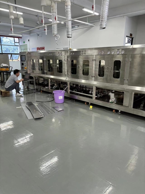 PCBA batch type spray wash deflux machine with 3 spray manifolds 2 layers PCBA basket 1wash cabinet