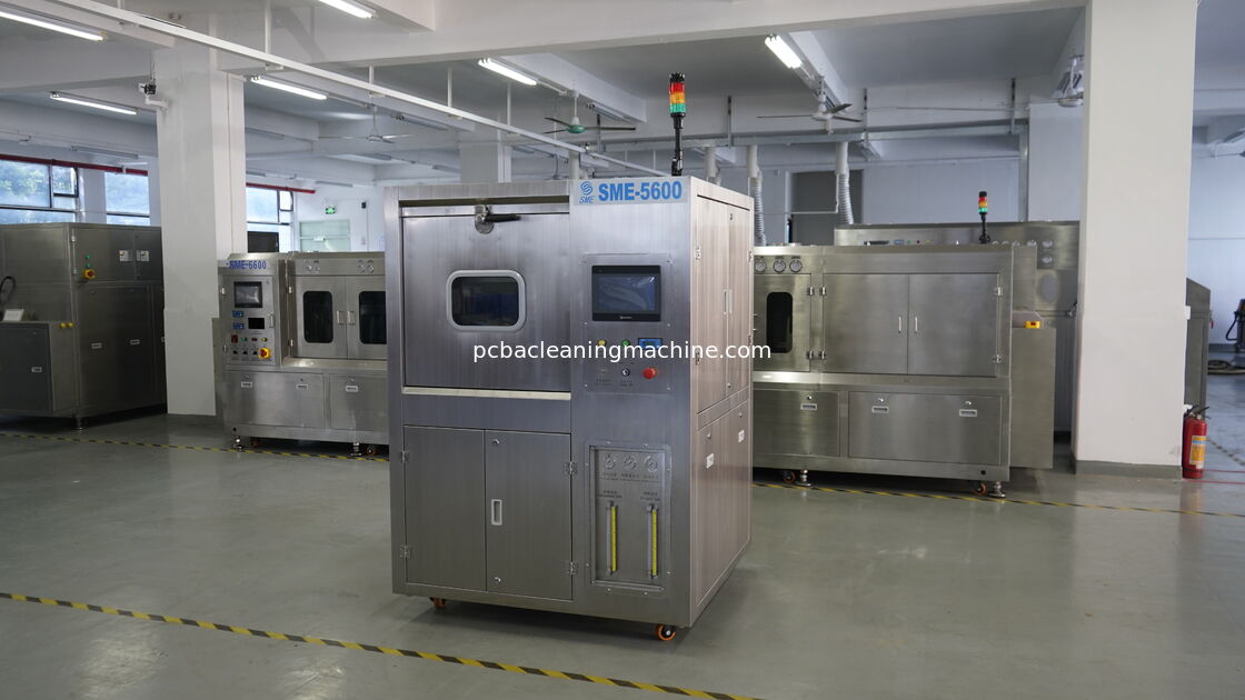 Remove The Stains On PBCA Using A Chemical Cleaning Agent PCB Cleaning Machine SME -5600T PCBsize 330x250mm As Max Cleaning Solution